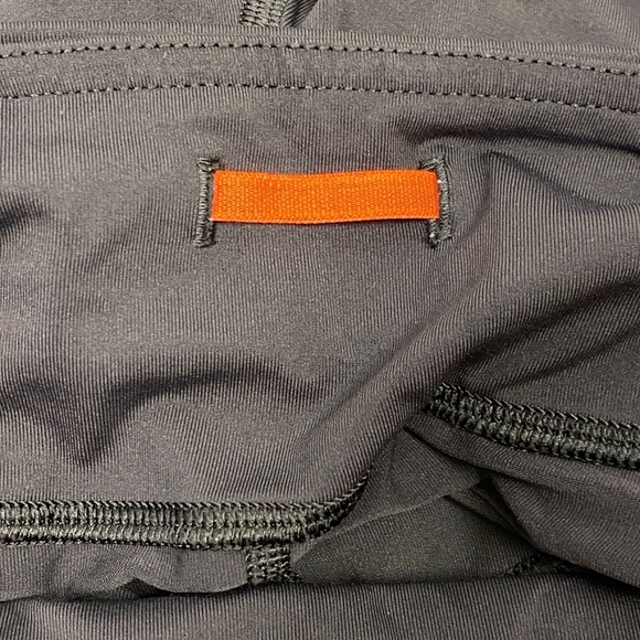 Lululemon Women Running tights Leggings Lot of 2 Sz 4 Reflective Inseam: 24 + 20 - Picture 13 of 16